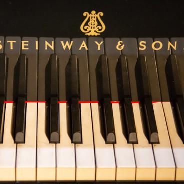 Концерт симфонической музыки. Мультимедийная презентация рояля Steinway & Sons. Фото Андрея Голубева