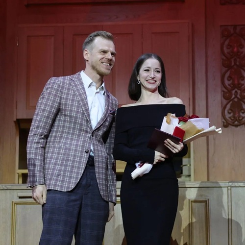 Виктория Дедюлькина получила премию «Золотая лира»