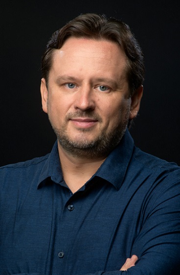 Олег Долгов